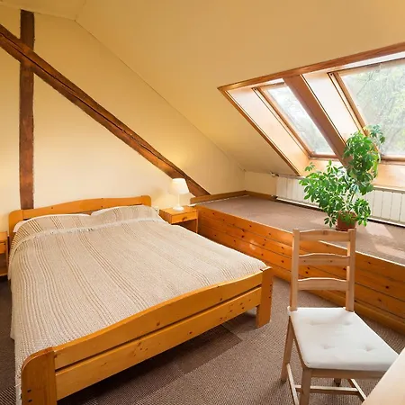 ゲストハウス Abel